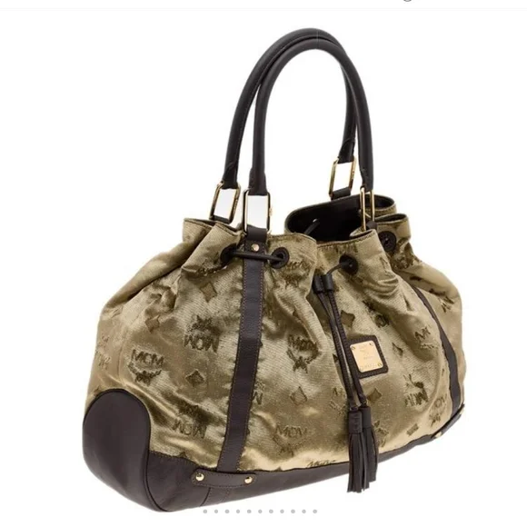 MCM Limited Edition Vintage Green and Brown Viseto Velvet Shoulder Bag. - Picture 2 of 11